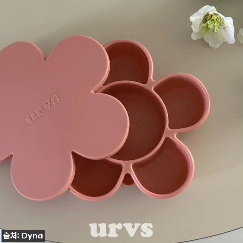 이유식 전쟁 끝! URVS 꽃흡착식판 관련 이미지 5