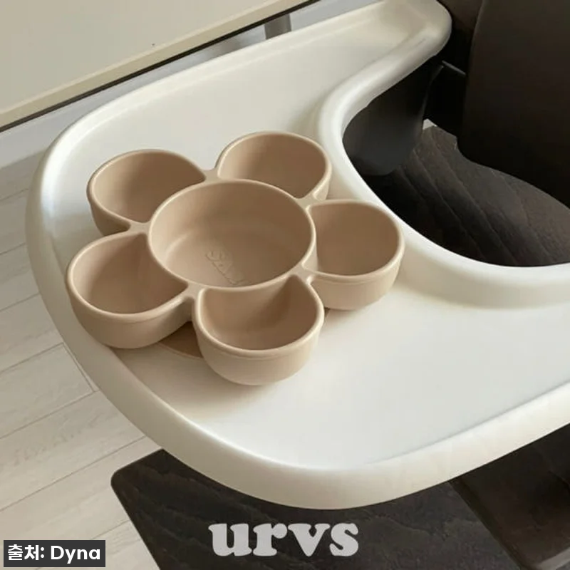 이유식 전쟁 끝! URVS 꽃흡착식판 관련 이미지 7