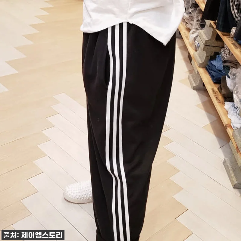 찐후기! 품절임박 '와이드한 루즈핏 관련 이미지 1