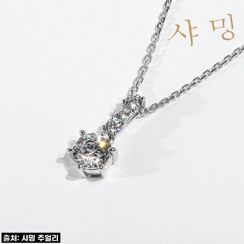영롱함이 눈부신 '5부 다이아 목걸이 천연 우신 G Si2 라일리', 제 마음을 사로잡았어요!