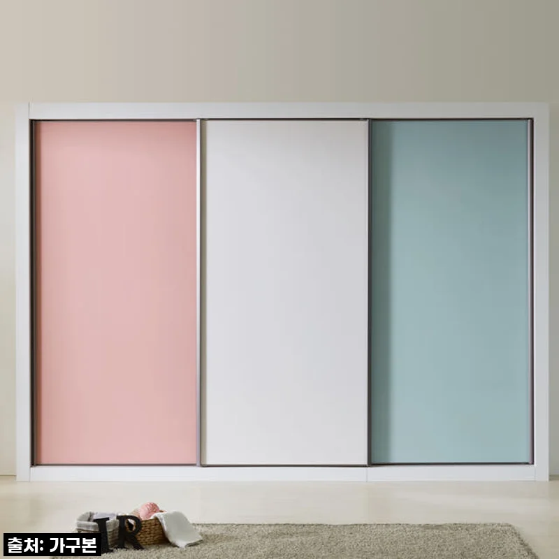 우리 집 옷방의 새 얼굴! 303cm E0포레 슬라이딩 붙박이장으로 완성된 깔끔한 수납 후기