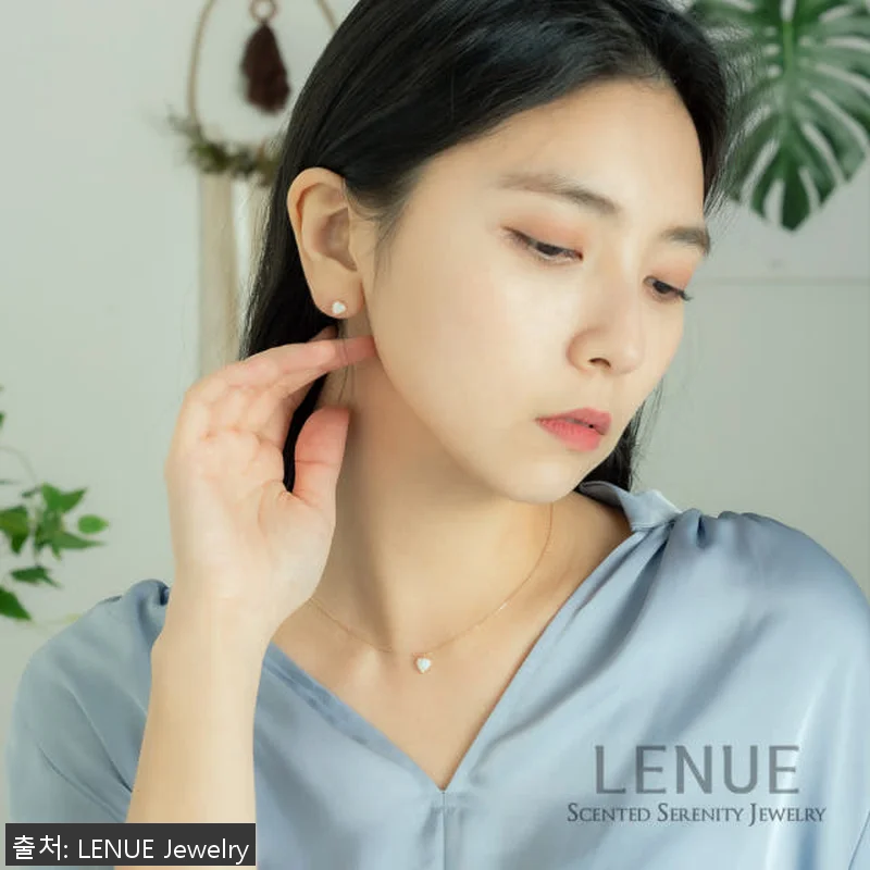 레뉴 화이트 오팔 로레트 캐보션 하트 관련 이미지 5