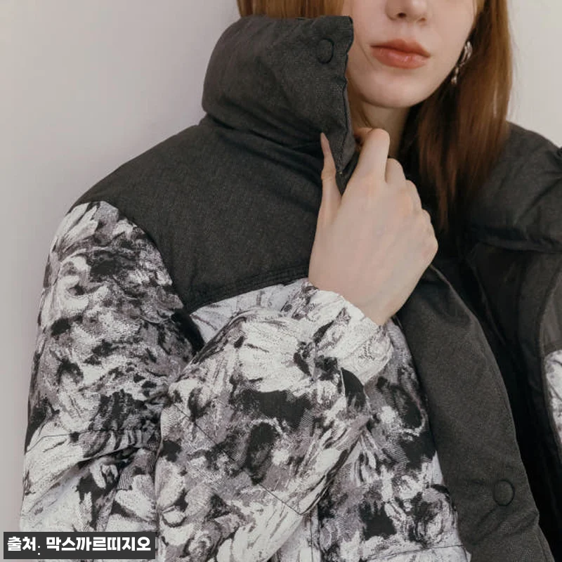 플라워 프린팅 루즈핏 패딩 점퍼 사용 관련 이미지 1