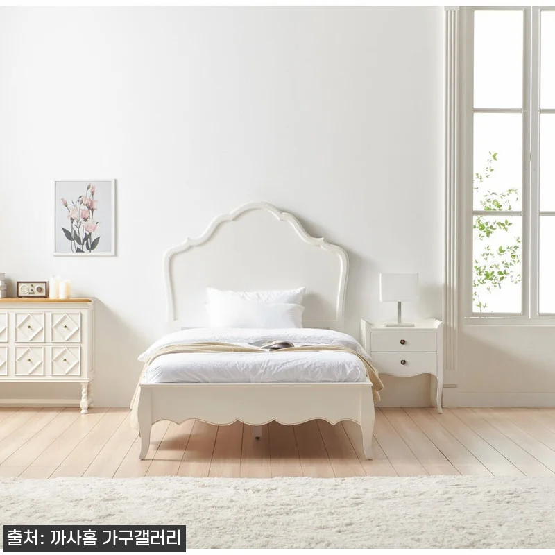 까사홈 샤인아이보리 엔틱 원목 침대프 관련 이미지 1
