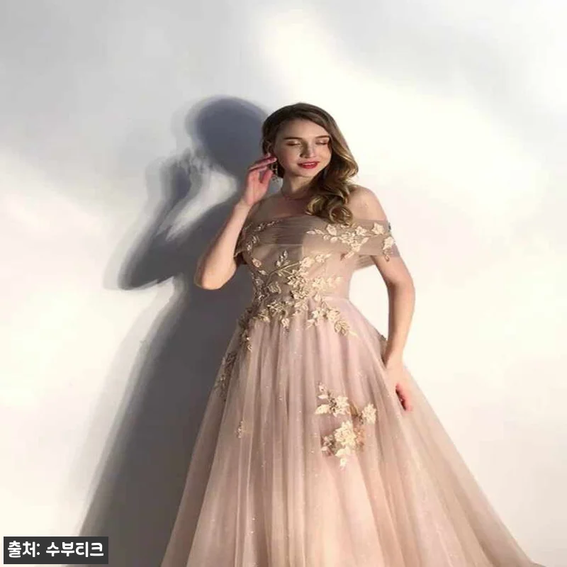 우아한 꽃 결혼식2부 약혼 파티 연주 관련 이미지 4