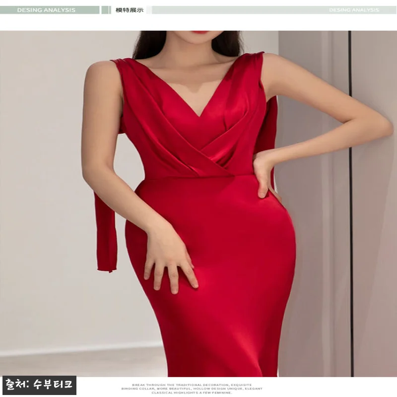 직접 입어본 새틴 민소매 나시 브이넥 관련 이미지 1