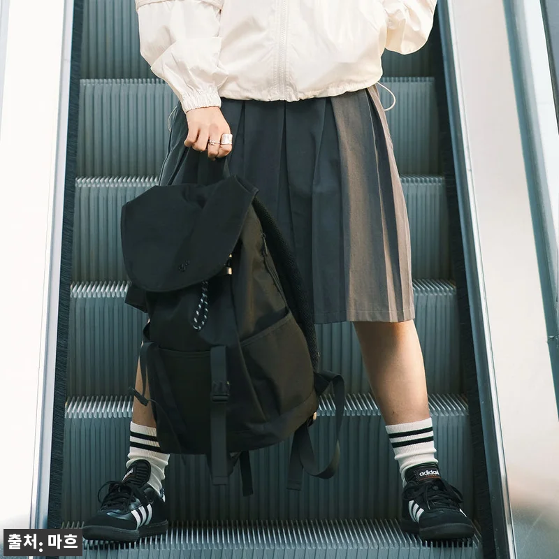 마흐 영투어 백팩 25L 대용량 노트 관련 이미지 6