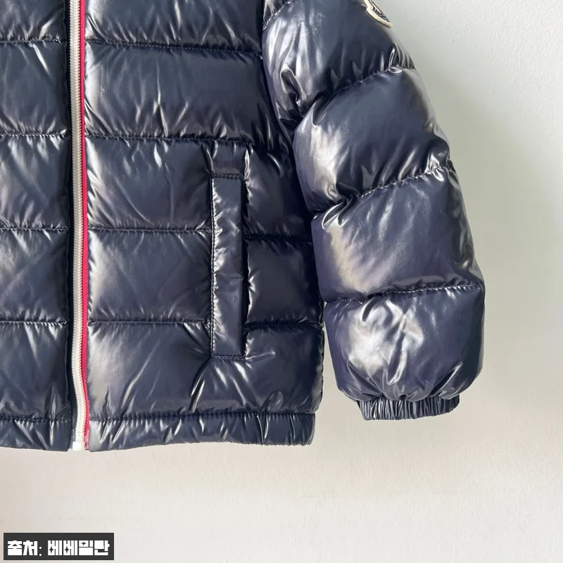 26FW 몽클레르 베이비 NEW AUBERT 아기 패딩 네이비, 겨울 준비 전 확인할 해외배송 구매 포인트 10 26FW 몽클레르 베이비 NEW AU 관련 이미지 3