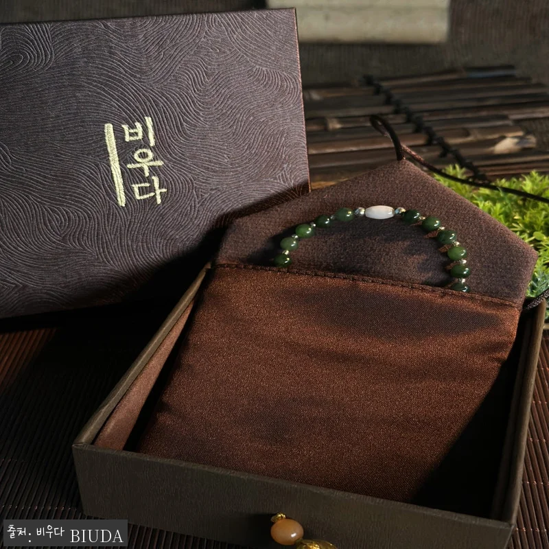 천연 버마 경옥 캐나다 연옥 팔찌, 관련 이미지 4